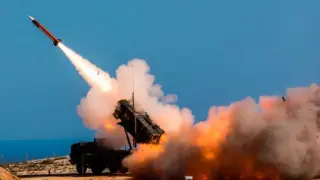 Bloomberg: Производството на ракети Patriot в Украйна няма да е лесно