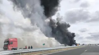 Нови подробности за пожара на АМ „Тракия“, при който пламна камион