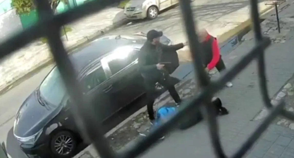 Бандити се опитаха да оберат семейство, но попаднаха на пенсиониран полицай