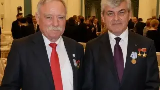 Космонавтът Георги Иванов почете паметта на Александър Александров