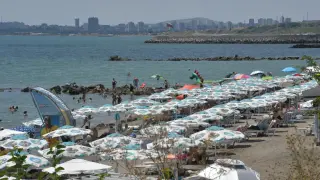 До 60 евро за гориво: Румънци получават бонус за почивка в България