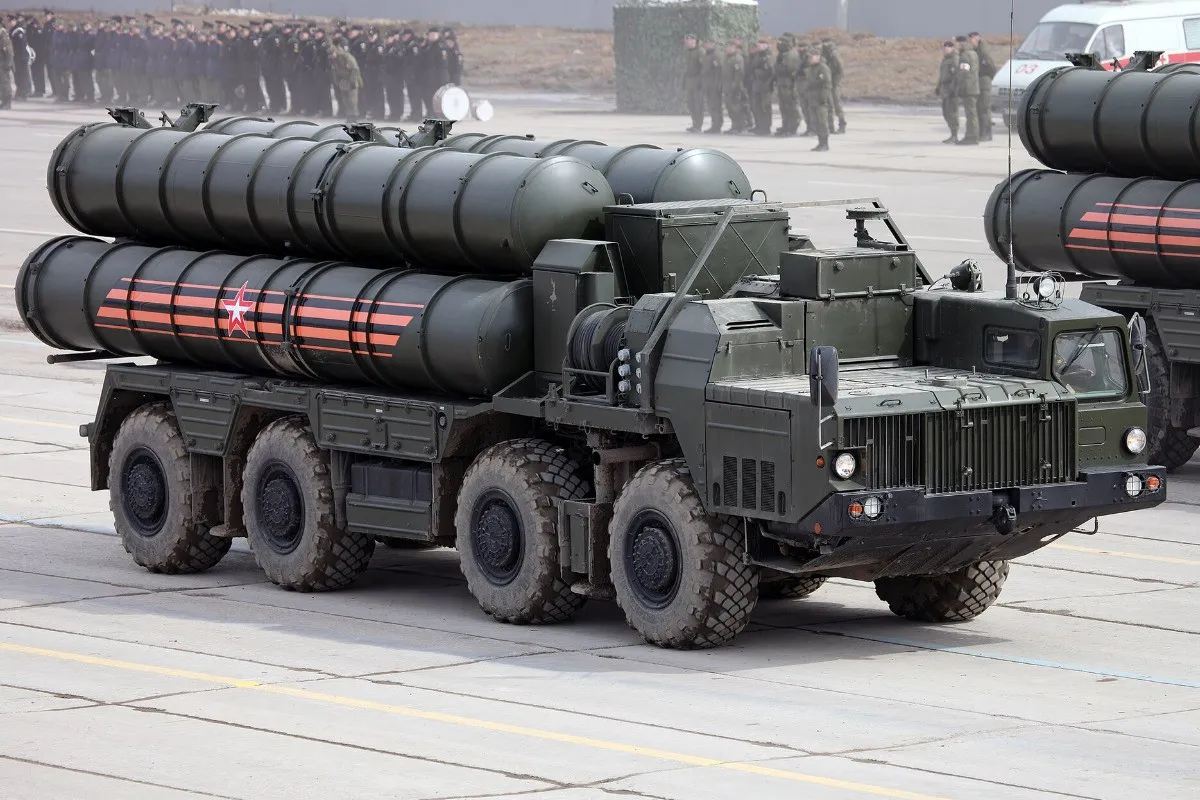 MWM: ОАЕ ще купят руски системи С-400 за противовъздушна отбрана