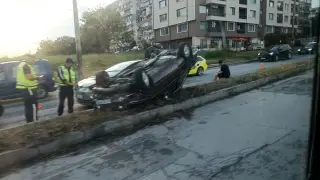 Дете пострада заради 20-г. шофьор, дрифтил във Варна