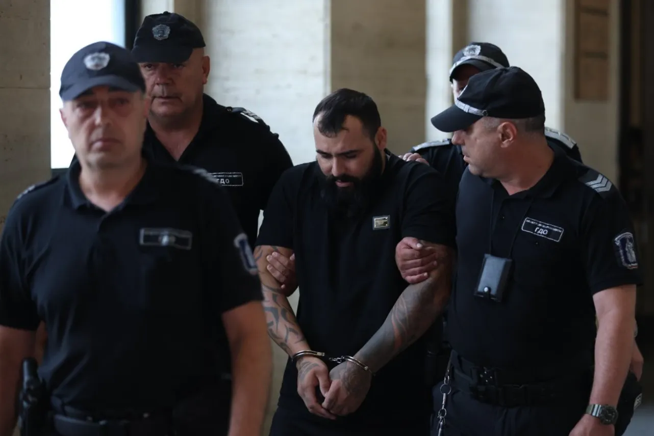 Съдът остави Траян Филипов от катастрофата на „Челопешко шосе“ за постоянно в ареста