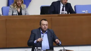Хамид Хамид обяви от парламентарната трибуна какво е хобито на Демерджиев