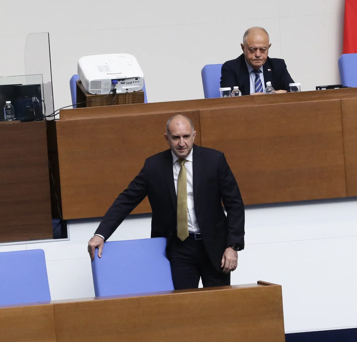 "Подпис видяхте ли?": Радев отхвърли информацията, че Велислава Петрова е подписала декларация в Киев