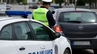 Полицията хвана двама шофьори с табели от други автомобили