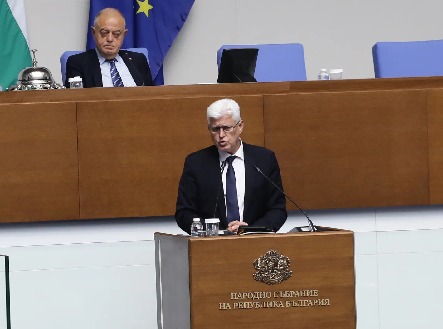 Министърът на отбраната за самолетите в Безмер: Нямам притеснения, но рискове винаги има!