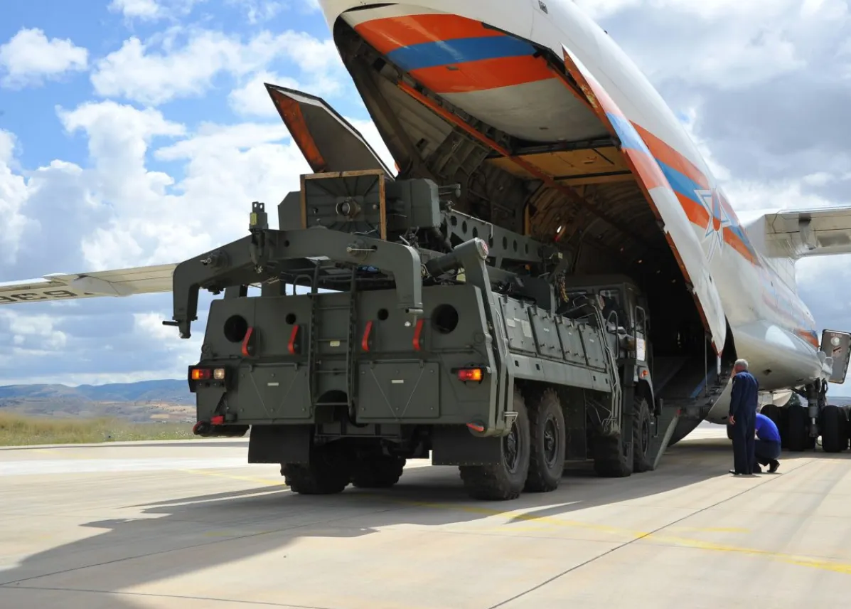 Слуховете за тайна сделка със С-400 се засилват: Турция прави дипломатически маневри за изтребителите F-35