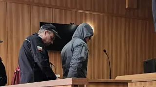 Обрат по делото: Спецполицаят Тенев от Пловдив, обвинен за детска порнография, излиза от ареста