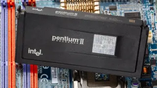 Софтуерен пробив подкара изкуствен интелект на античен компютър със 128 MB памет