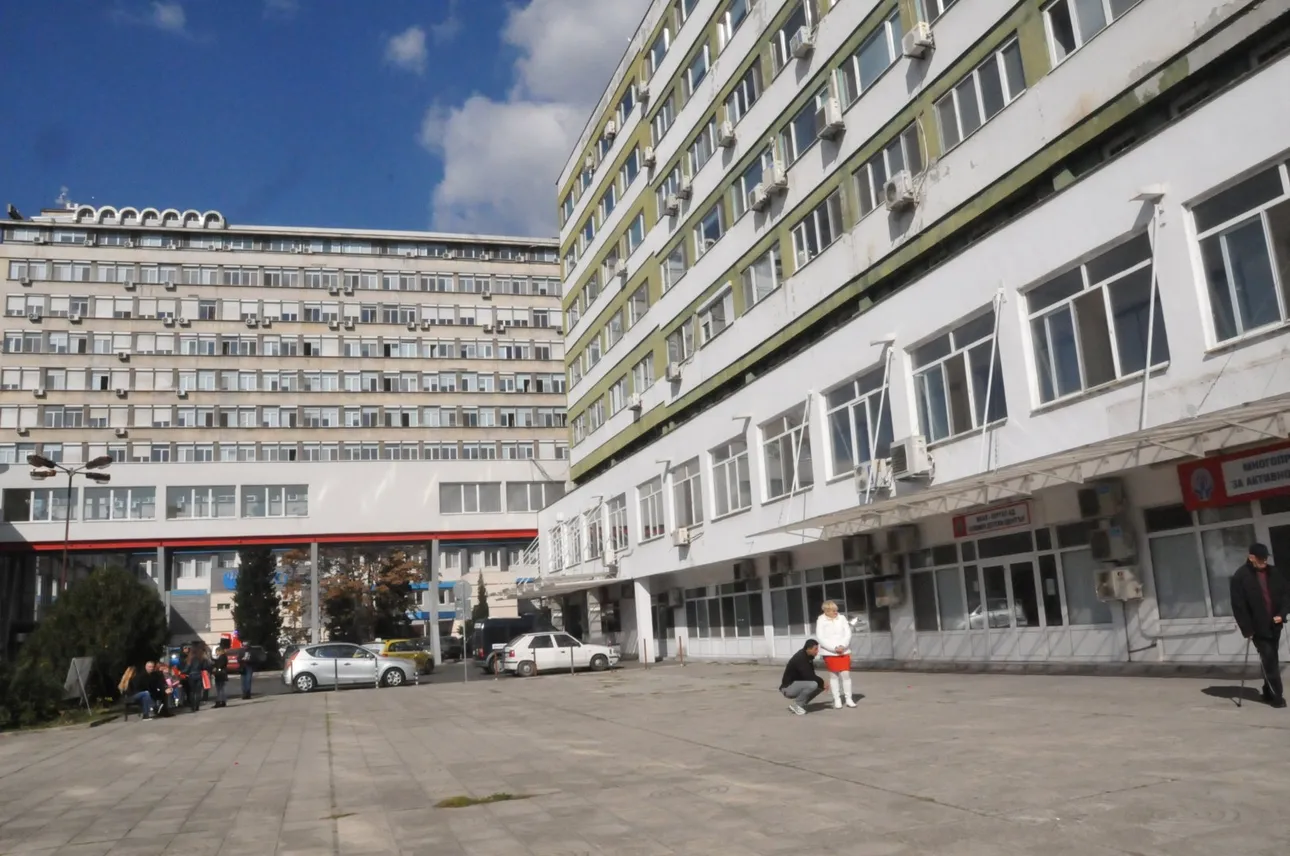 Хирурзи от УМБАЛ Бургас спасиха пациент с прерязана артерия след битов инцидент