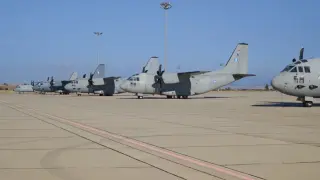 Правителството решава дали да разреши на американски военнослужещи и техника да останат у нас