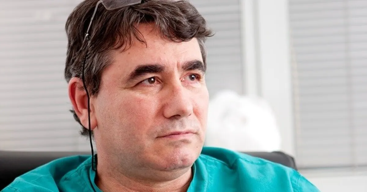 Д-р Мазнейков онемя след покупка на антибиотик в Гърция: Показа разликата с цените в България