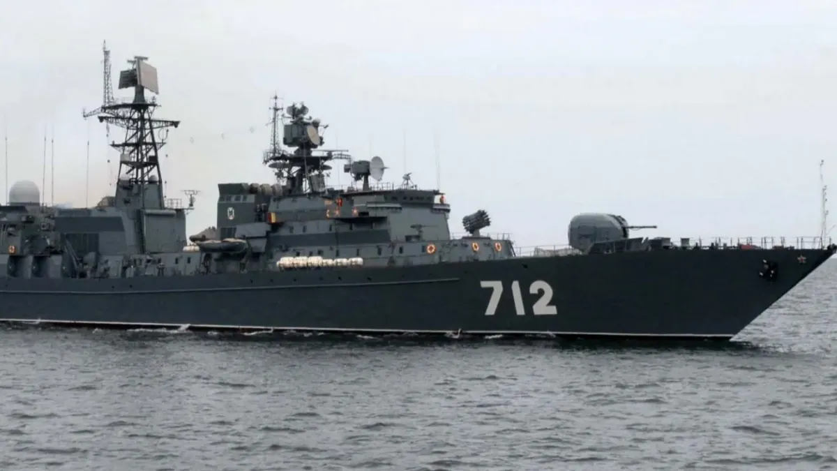 Напрежение в Ламанша: Руска бойна фрегата"Неустрашими" произведе стрелба