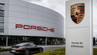 „Порше“ планира съкращения на 5000–6000 работни места до 2035 г.