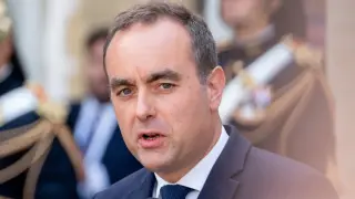 Франция уволни държавни служители след положителни тестове за наркотици
