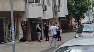Полицейска операция в жилищна сграда в центъра на Бургас