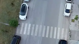След две години чакане: Доброволци сами изградиха достъп до пешеходна пътека в Пловдив