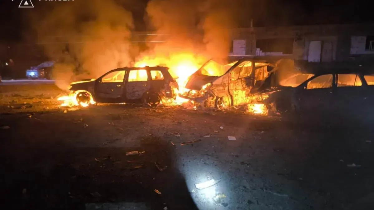 Киев под обстрел: Пожари в жилищни сгради и атаки срещу кораби в Черно море