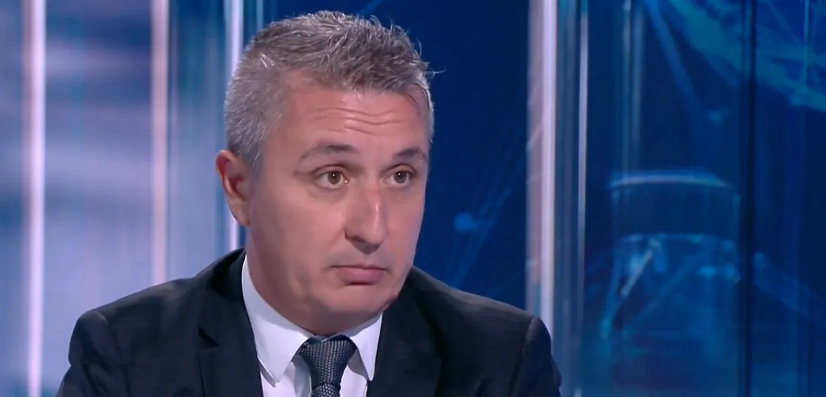Николов: Цената на бензина у нас може да надхвърли 2 евро за литър