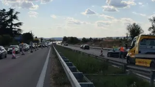 Катастрофа и ремонт затрудниха движението по АМ „Хемус“ край Варна Кадри