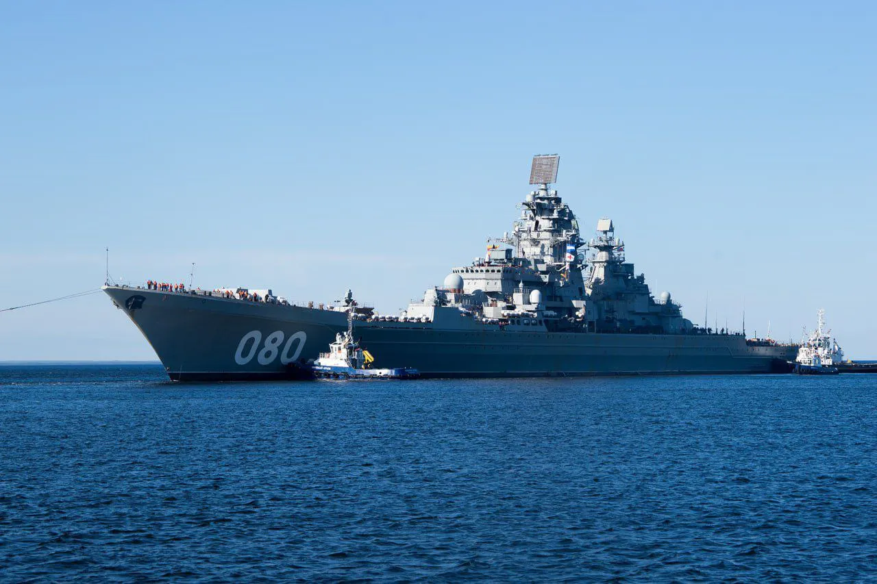 Бойният кораб „Адмирал Нахимов“ получава система за ранно предупреждение и защита от С-400