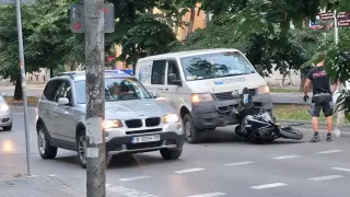 Блъсък между BMW и мотоциклет в София, водач е употребил алкохол
