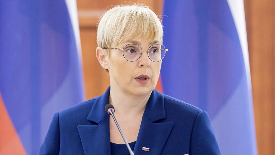 Президентът на Словения пострада в катастрофа, има още ранени