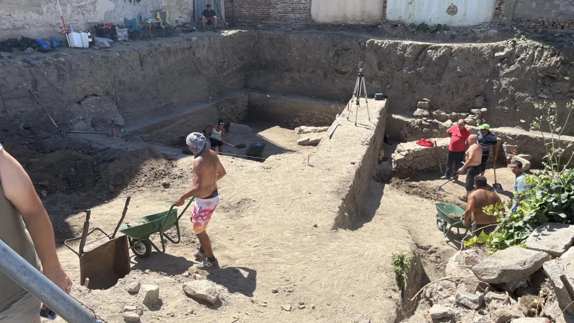 Нови археологически находки край Източната порта на Филипопол в Пловдив