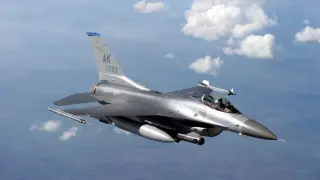 Турски изтребител F-16 се разби в окръг Ялова