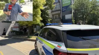 Манол от Бургас тормози съседите ежедневно, замеря ги с фекалии и троши наред