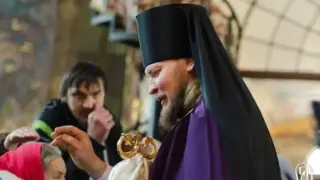 Абсурд в Украйна: Мобилизираха митрополит без валидни документи