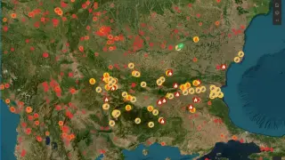 Пожар край българската граница задими Софийско и Пернишко