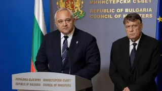 Властта с нови мерки срещу агресията сред младите: Семейството е в криза, училището не може да се справи само