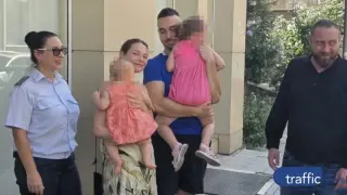 Майката на спасеното бебе: В онзи момент тези полицаи бяха нашите ангели