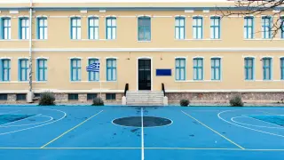 В Гърция въвеждат етика от трети клас в училищата