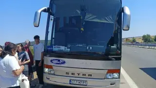 Пътници бедстваха на АМ „Тракия“ след втора авария на автобус