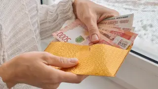 Финансова паника в Русия: Гражданите теглят милиарди от банките от страх от конфискация