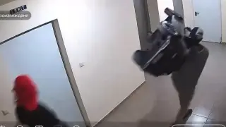 Откраднаха детска количка от подземен паркинг във Варна