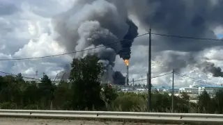 Пожар в гигантски руско-китайски газохимически комплекс: Загина човек, а над 100 са ранени