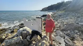 Крило от дрон изплува в Черно море край Златни пясъци: Експерт допуска примамка за ПВО