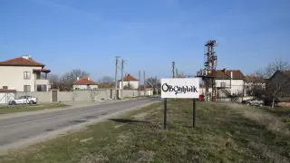 „Вижте се бе, лекета": Кметът на Овощник избухна срещу младежи