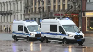Взрив на кола уби руски офицер в Санкт Петербург, подозират украински атентат