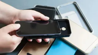 Нужен ли е калъф на новия смартфон или вече може без него