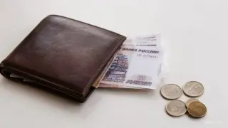 Bloomberg: Русия остана без свободна ликвидност, Москва въведе режим на строги икономии