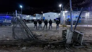 Нов мигрантски бунт в Серес, полицията пази пътя до Промахон