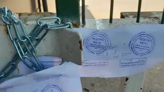 Столична община запорира сметките и автомобилите на „Капитолия“, запечатва обекта