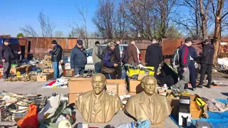 Тук соцът не е музей: Съкровищата, които още се търсят на Малашевци