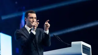 Бардела: Украйна трябва да си плаща за военната помощ
